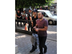 Adana merkezli 13 ildeki FETÖ operasyonu