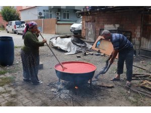 Ev yapımı salçaya talep arttı