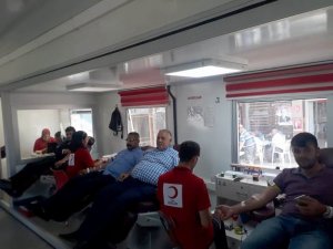 MHP’lilerden kan bağışı