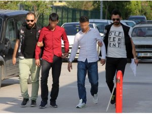 Laptopla uyuşturucu sevkiyatına polis engeli