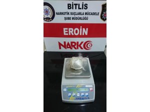 Bitlis’te uyuşturucu operasyonu