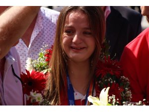 Dünya ikincisi Sümeyye Boyacı’dan mutluluk gözyaşları