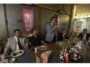 Kuşadası’nda eski esnaflar bir araya geldi