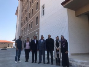 Taşkent Belediye Başkanı Arı'nın yüksekokul ziyareti