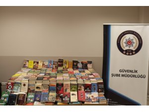 Bin 153 korsan kitap ele geçirildi