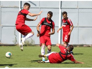 Sivasspor’da Trabzonspor mesaisi devam ediyor