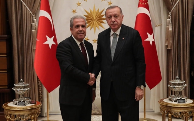 Şamil Tayyar, Erdoğan'a pelikancıları şikayet etti!