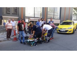 Trafik kazasında engelli kadın yaralandı