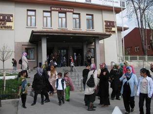 ''Aşk'a Dair'' büyüledi