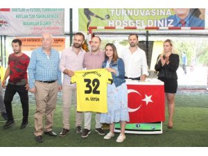 İstanbul’daki Sütçülerlilerden merhum belediye başkanları adına futbol turnuvası