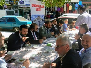 Bozkırlılar Vakfı 2 bin kişilik aşure dağıttı