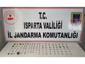 Roma Dönemi’ne ait çok sayıda sikke, yüzük ve metal obje ele geçirildi