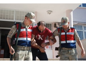 Hatay’da göçmen kaçakçılığı operasyonu: 3 kişi tutuklandı