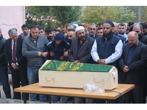 6. kattan düşerek ölen Mehmet bebek toprağa verildi