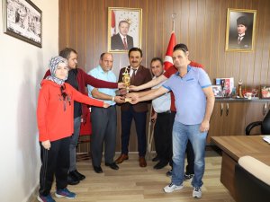 Konya Görme Engelliler’den Ersöz’e ziyaret