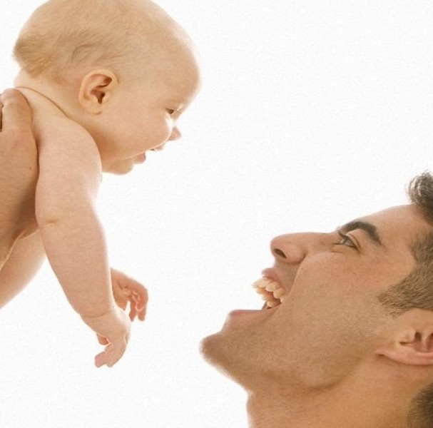 Türkiye'de bir ilk! Babaya da 6 ay izin...