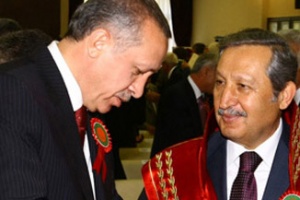 Başbakanla laf yarışına girmeyecek