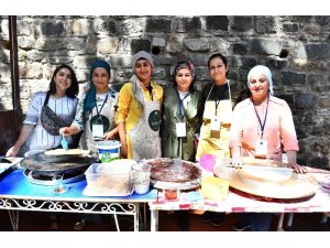 Kadefikale’de stant açan kadınlar kooperatifleşti