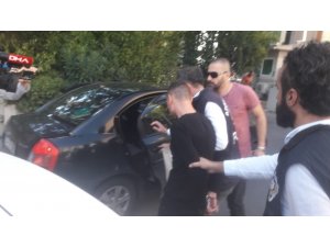 Arnavutköy’de  ailesini vahşice katleden şahıs adliyeye sevk edildi