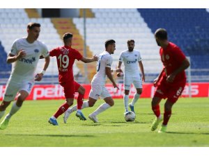 Süper Lig: Kasımpaşa: 0 - Antalyaspor: 0 (İlk yarı)