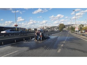 Haliç Köprüsü’nde otomobil alev alev yandı