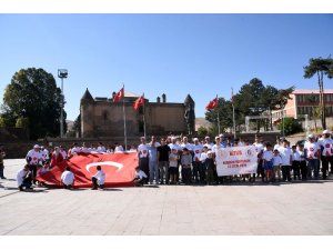 Bitlis’te herkes için spor yürüyüşü yapıldı