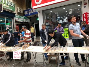 Konya'daki aşure etkinliği turistlerin ilgi odağı oldu