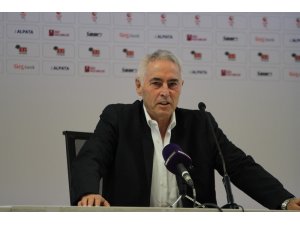 Demirbakan: “Takımın enerjisini pozitife çevireceğiz”