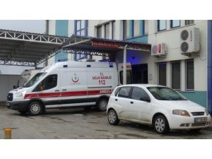 Yola fırlayan küçük kıza otomobil çarptı