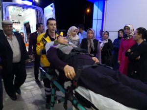 Aksaray yolunda otomobil şarampole düştü: 2 yaralı