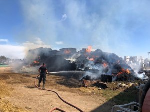 Çan’da 90 ton saman kül oldu