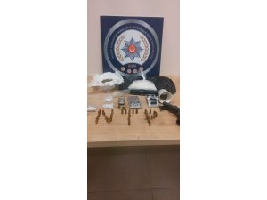 Bursa’da narkotik operasyonu: 17 kişi gözaltında