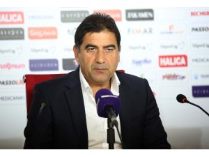 Ünal Karaman: “Kaybettiğimiz için üzgünüm”