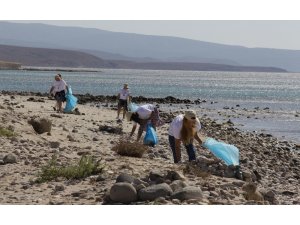 Aras Kargo’dan Uluslararası Kıyı ve Deniz Temizliği Günü’nde anlamlı etkinlik