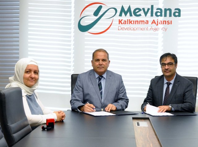 "Bozkır, geleceğin sınıflarına hazırlanıyor"