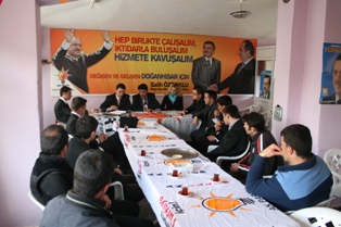 AK Parti'den ilçelere çıkarma