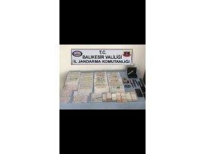 Edremit’te tefeci operasyonunda 3 gözaltı