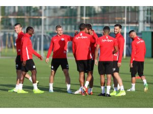 "İlk 5 haftada puan olarak beklentilerimizin altında kaldık"