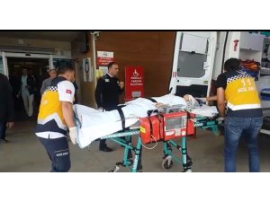 Sokak ortasında tartıştığı bayanı bıçaklayıp kaçtı