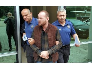 Kendi evini yakan genç tutuklandı