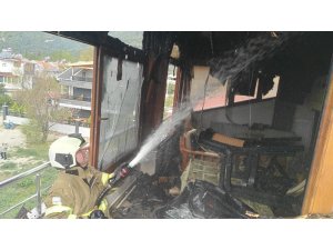 Ocaklar’da çatı yangını korkuttu