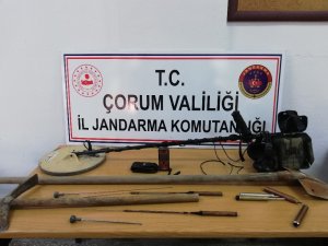 Jandarma’dan kaçak kazı operasyonu