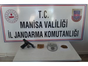 Jandarmadan çiftliğe uyuşturucu baskını