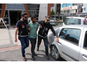 Film gibi operasyonla yakalanan sahte savcı ve polis tutuklandı