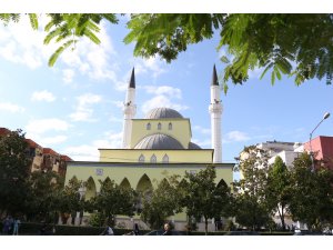 Arnavutluk'ta yaklaşık 70 yıl sonra ilk hafızlık töreni