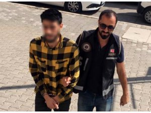 Çeşme’de yakalanan insan kaçakçısı tutuklandı