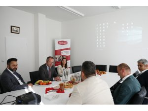 Alman müsteşardan Türk iş adamlarına ziyaret