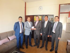 Beyşehir'de ihtiyaç sahibi öğrencilere eğitim yardımı