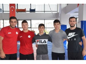 Toygun Aktop ve Mulla Kağan Taşçı, Güreş Balkan Şampiyonası’nda Türkiye’yi Temsil Edecek