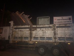 Kapalı süt tesisine dadanan hırsızlar yakalandı